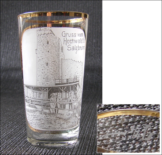 Uraltes, dekoratives Trinkglas: HOCHWALD b. Salzbrunn: 12,3 cm hoch - 18,00 Eur