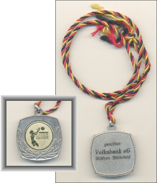 DDR-Medaille am Band: VOLLEYBALL Kthen/Bitterfeld, Volksbank - 15,00 Eur