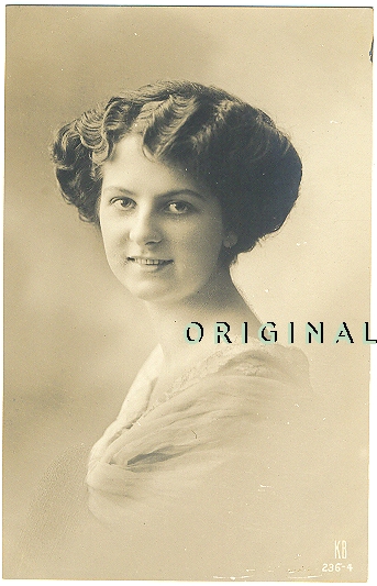 Alte AK: Junge Frau mit Dauerwelle - ca. 1920 - 4,00 Eur